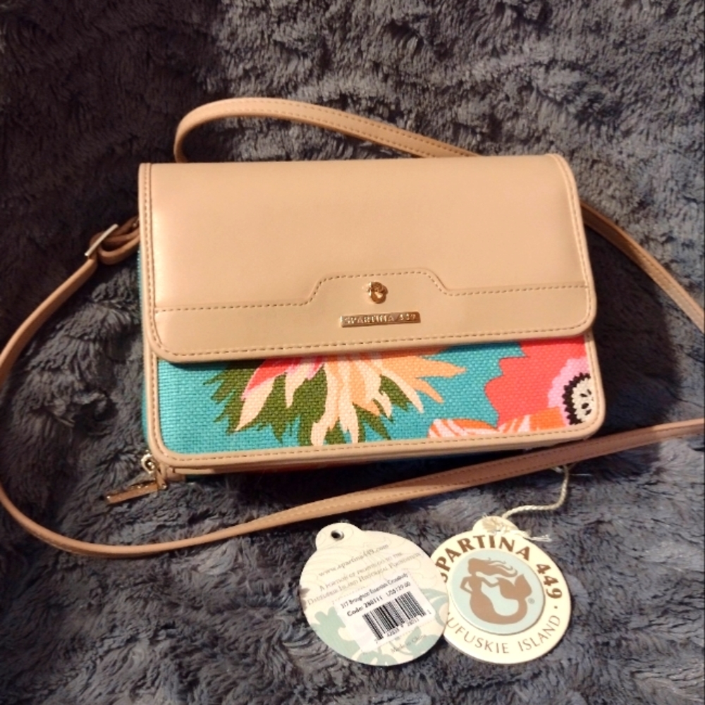 Starting 449 Essentials Crossbody